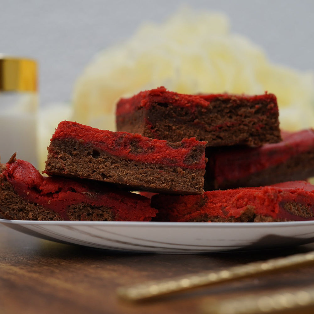 4 Inch Red Velvet Cheesecake Brownie